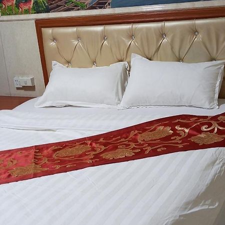 Song Xing Hotel Muang Xai Exteriör bild