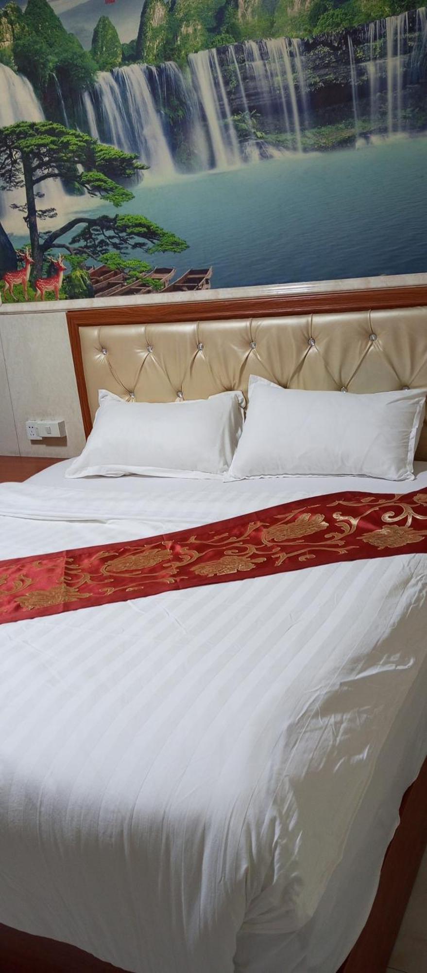 Song Xing Hotel Muang Xai Exteriör bild